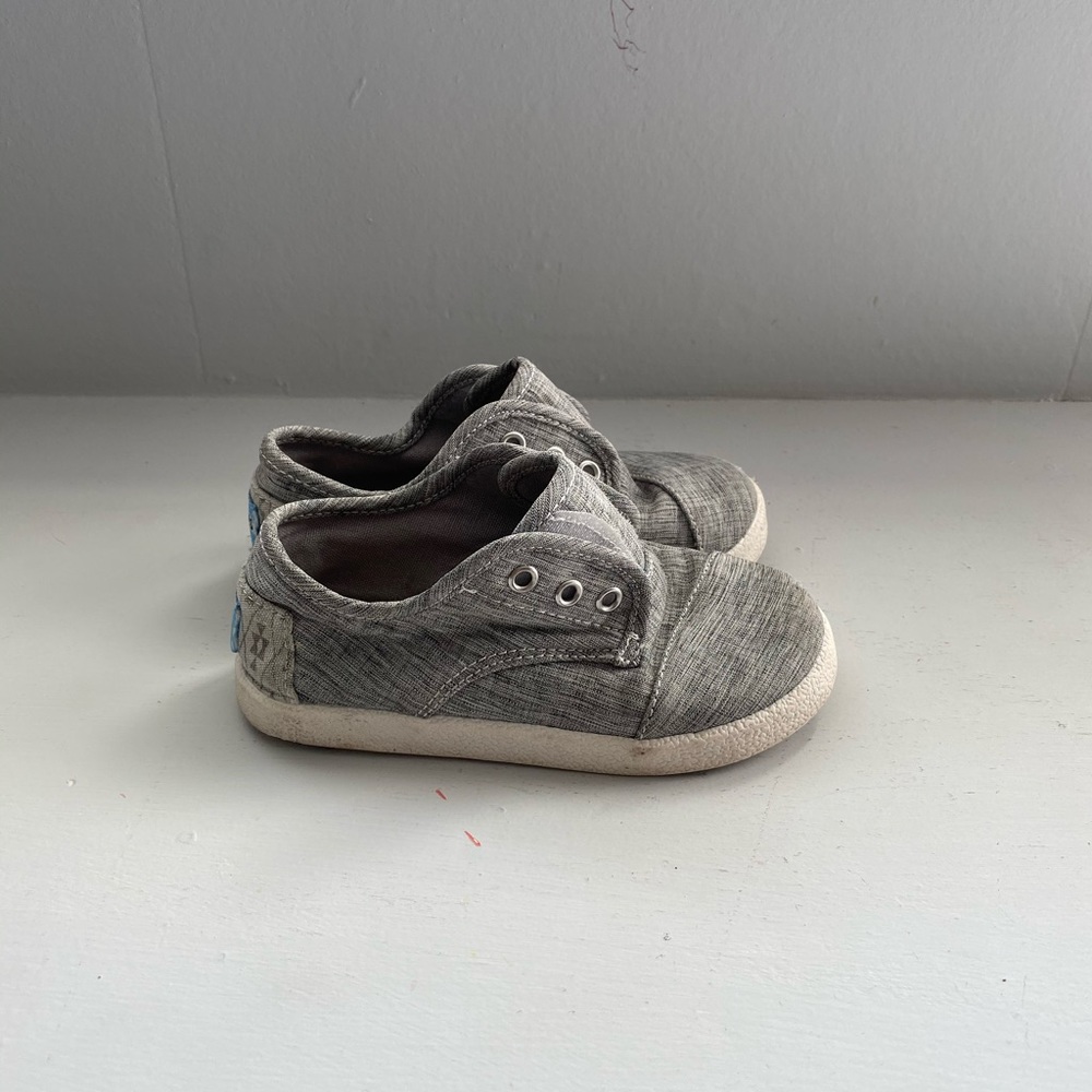 TOMS